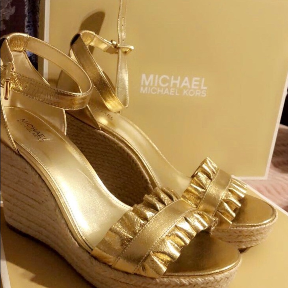 Michael Kor wedge heel